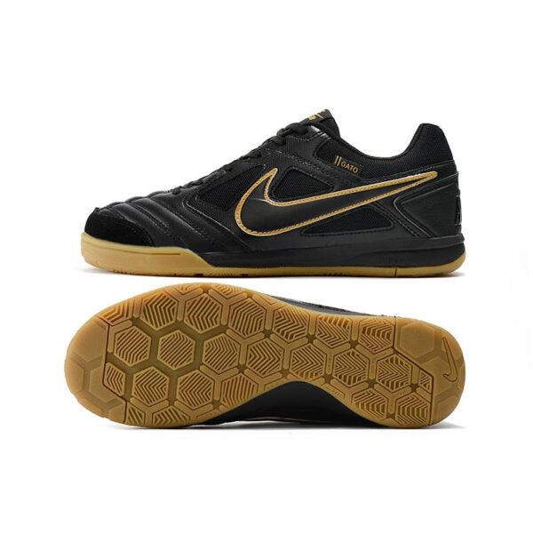 Supreme x Nike SB Gato