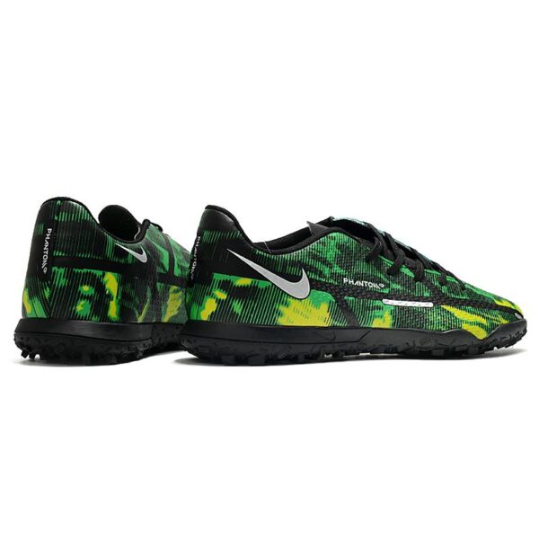 Nike Phantom GT2 Club TF