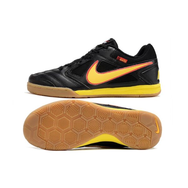 Supreme x Nike SB Gato