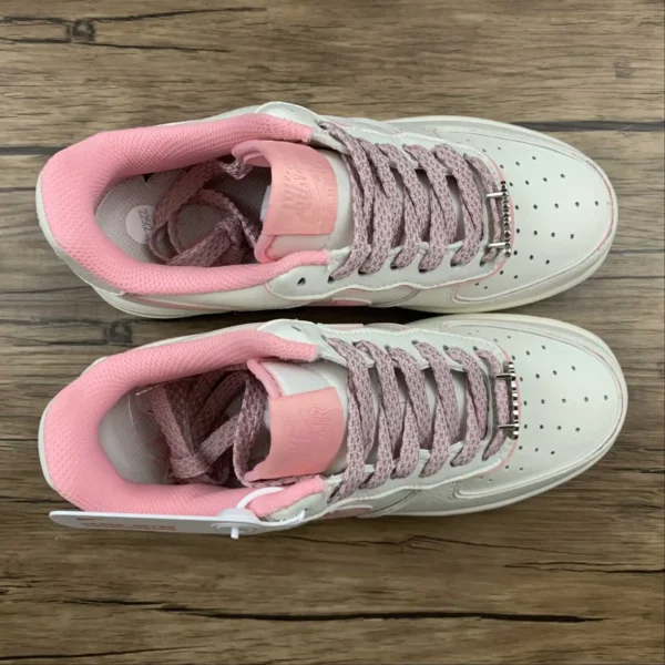 AF1-Beige_Pink-4.webp AF1 Beige&Pink