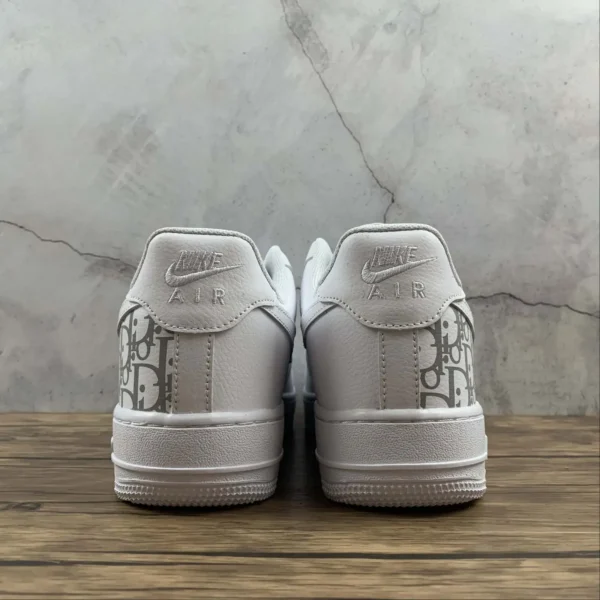 AF1-Dior-3.webp AF1 Dior