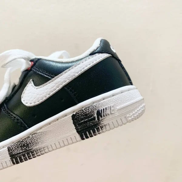 AF1-Kids-Black-Shadow-4.webp AF1 Kids Black Shadow