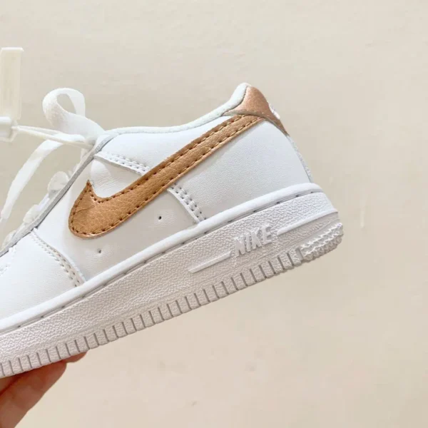 AF1-Kids-Gold-Logo-2.webp AF1 Kids Gold Logo
