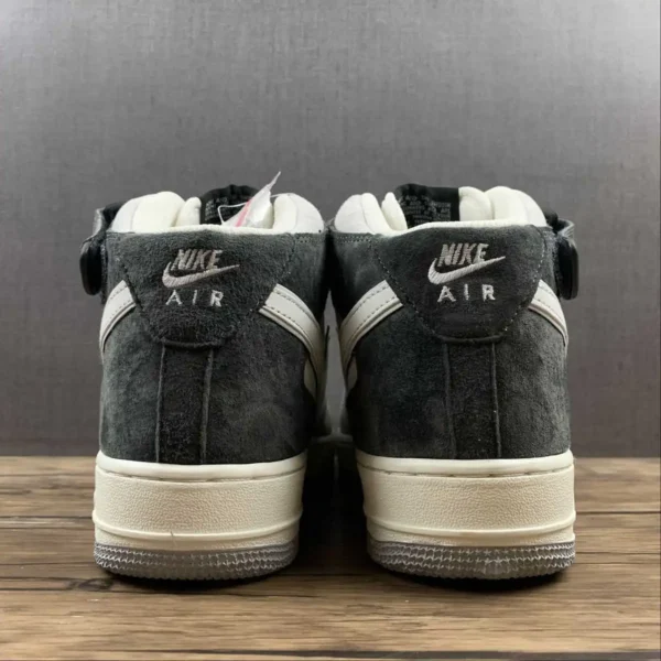 AF1-Mid-07-Rice-2.webp AF1 Mid ’07 Rice