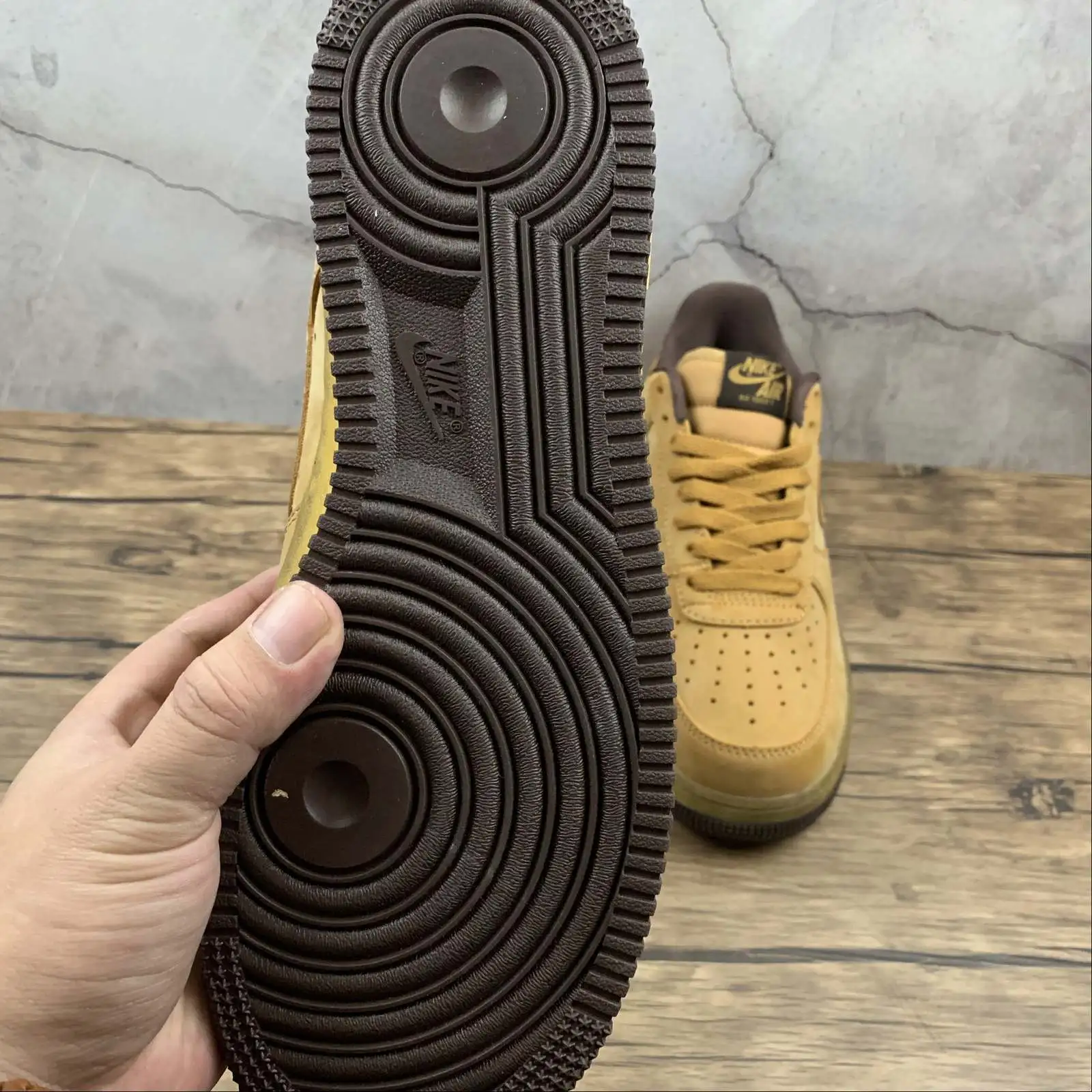 AF1 Wheat_Dark Mocha - Imagen 2