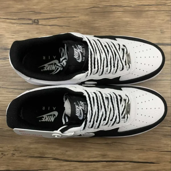 AF1 White Noir
