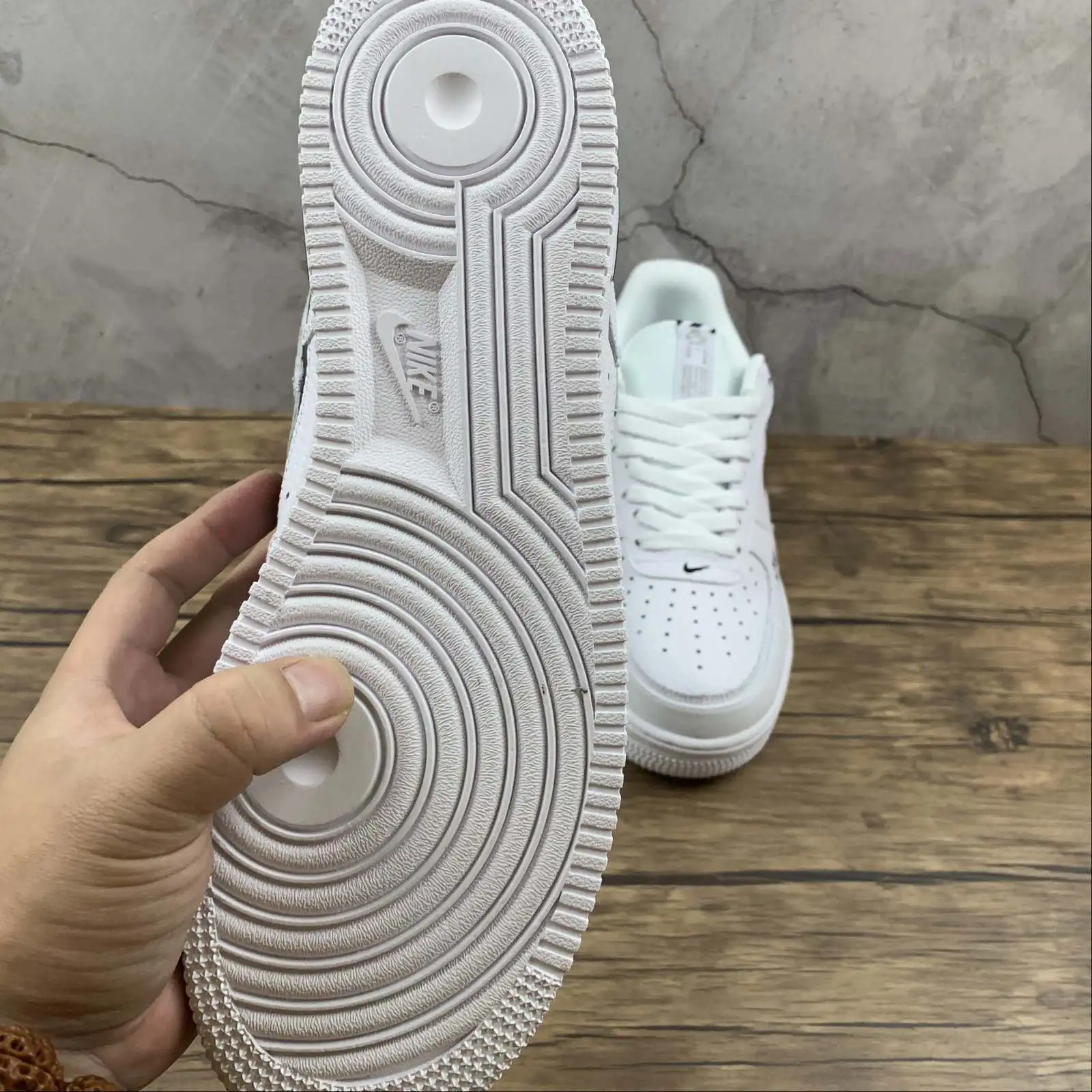 AF1 White Black - Imagen 2