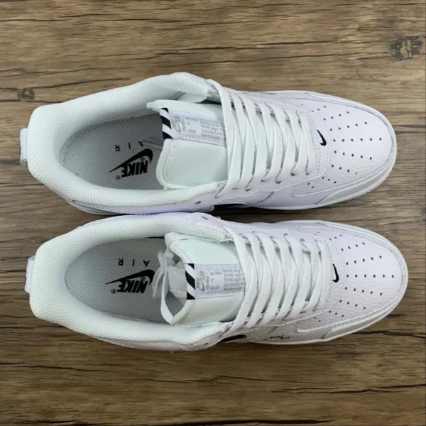 AF1 White Black
