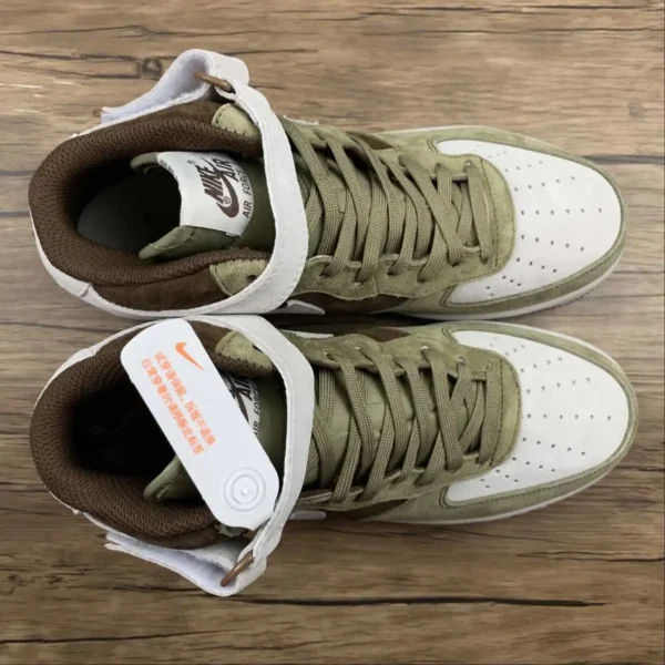 AF107-Mid-Bown-_-Green-3.webp AF1’07 Mid Bown & Green
