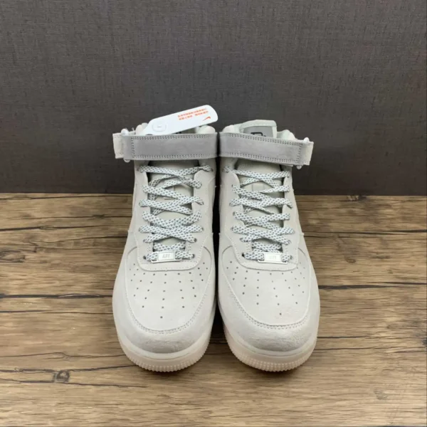 AF107-Mid-Special-Leather-4.webp AF1’07 Mid Special Leather