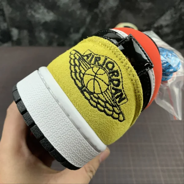 AJ-1-Colors-Low-2.webp AJ 1 Colors Low