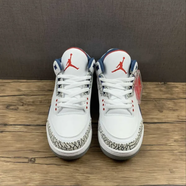 AJ-3-Retro-OG-Blue-White-3.webp AJ 3 Retro OG Blue White
