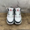 AJ 3 SE Red