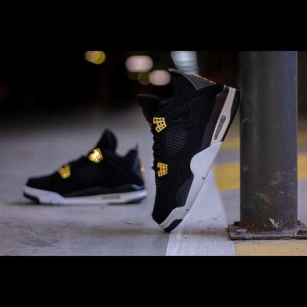 AJ 4 Golden Edition
