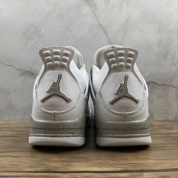 AJ 4 Oreo