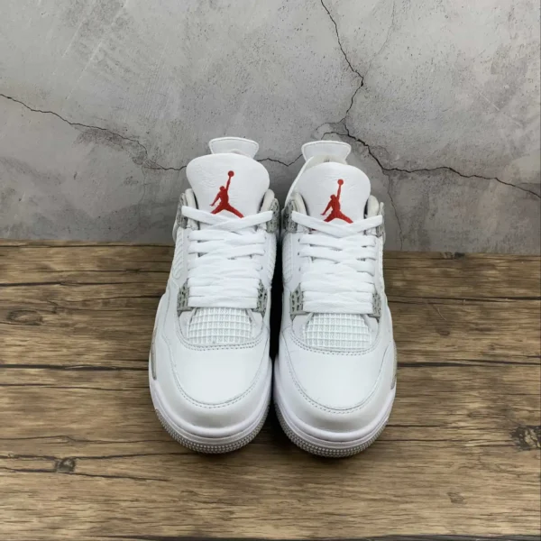 AJ 4 Oreo