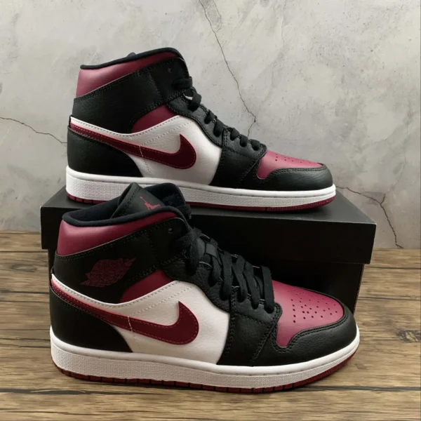 AJ1-Black-Violet-1-1.webp AJ1 Black Violet