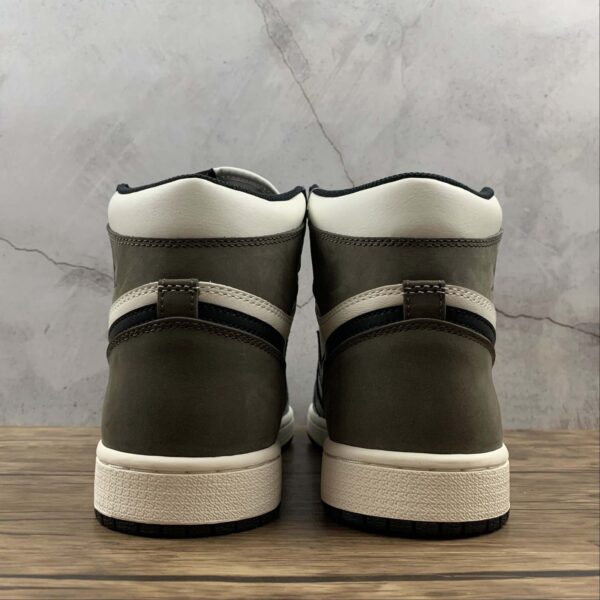 AJ1-Brown-Leather-4.jpeg AJ1 Brown Leather