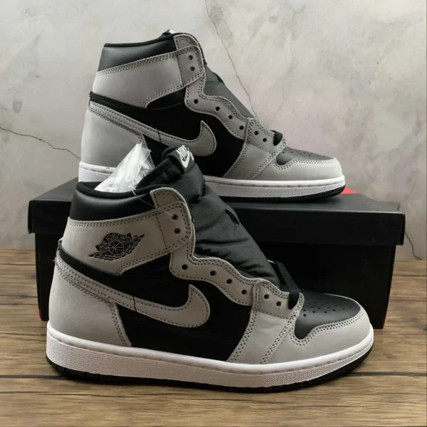 AJ1 Grey Pearl Black