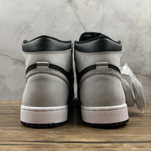 AJ1 Grey Pearl Black