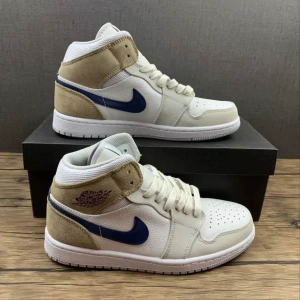AJ1-Leather-Beige-1-1.webp AJ1 Leather Beige
