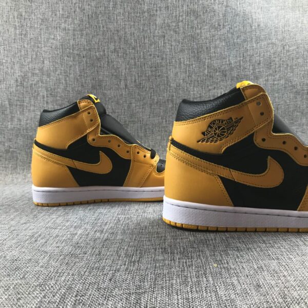 AJ1 Mustard Black