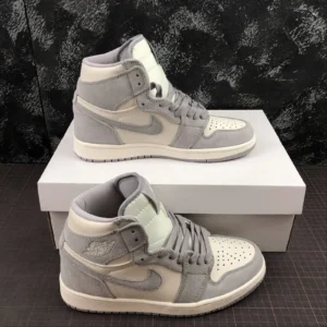 AJ1 Ret Hi
