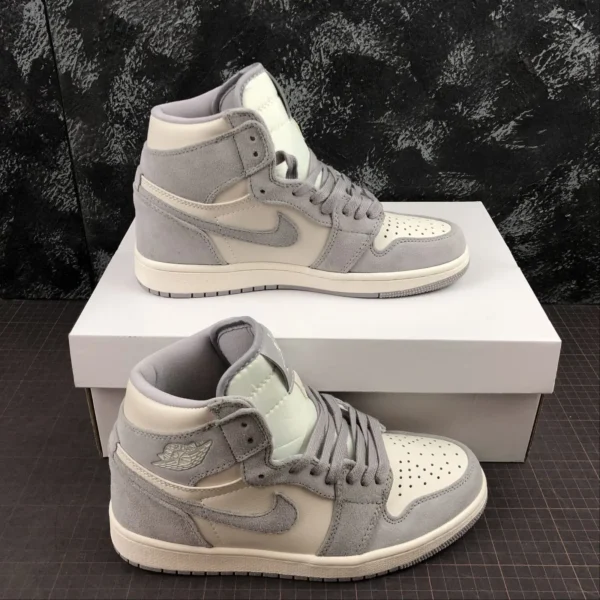 AJ1 Ret Hi