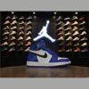 AJ1 Royal