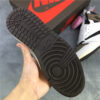 AJ1 Travis