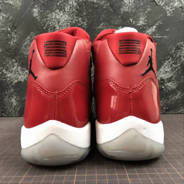 AJ11-Rouge-3.webp AJ11 Rouge