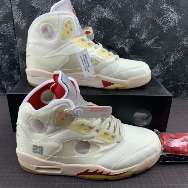 AJ5-Yellow-Transparent-1-1.webp AJ5 Yellow Transparent
