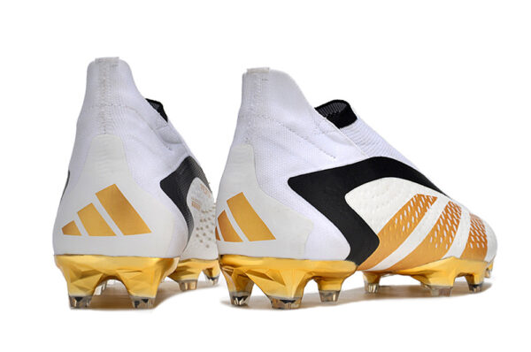 Adidas-Predator-Accuracy-FG-blanco-dorado-y-negro-3.jpeg Adidas Predator Accuracy+ FG blanco, dorado y negro