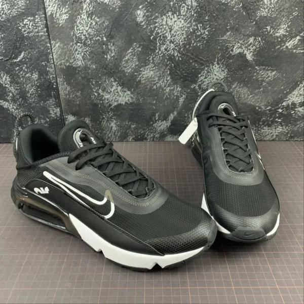 Air Max 2090 Black White