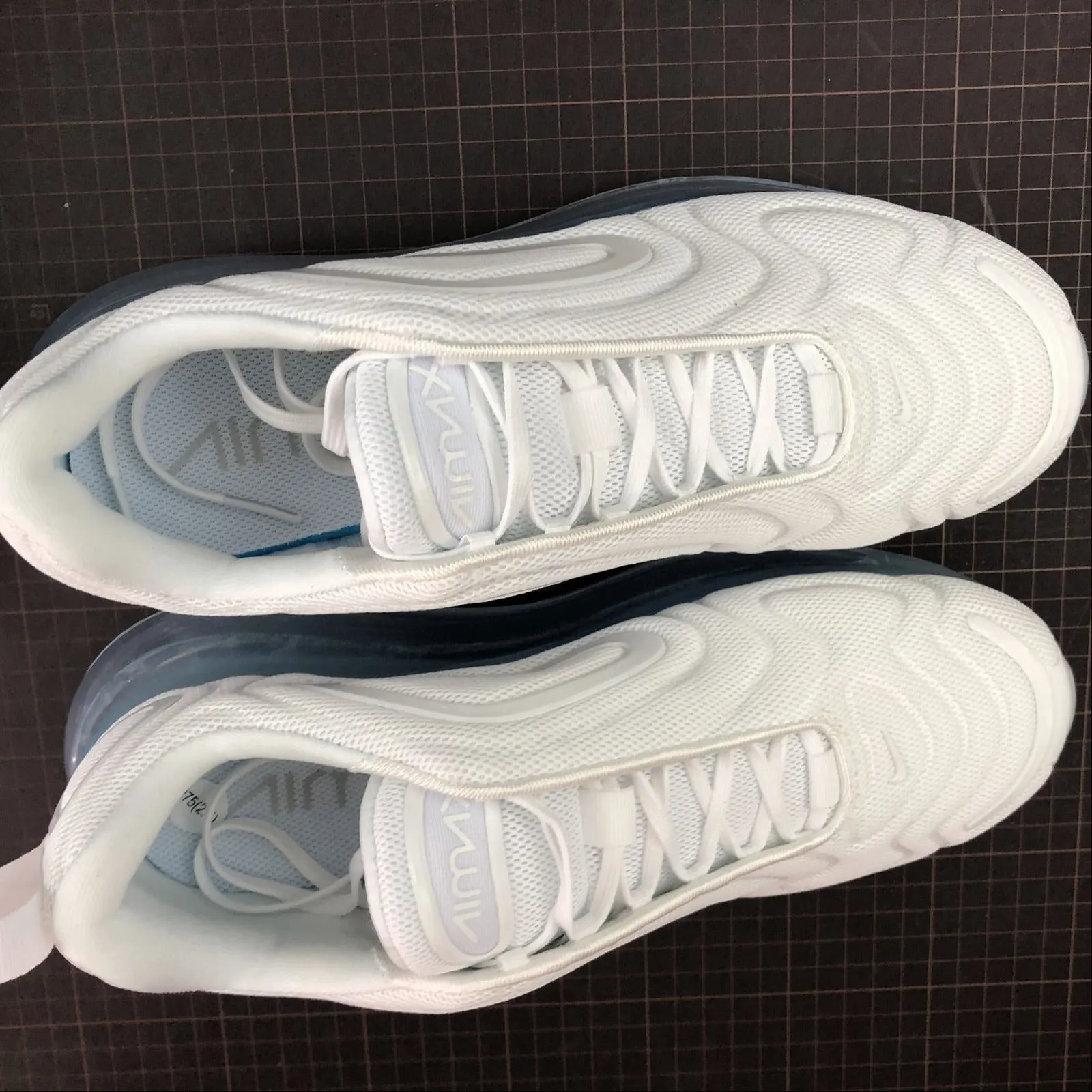 Air Max 720 White Platinium - Imagen 2