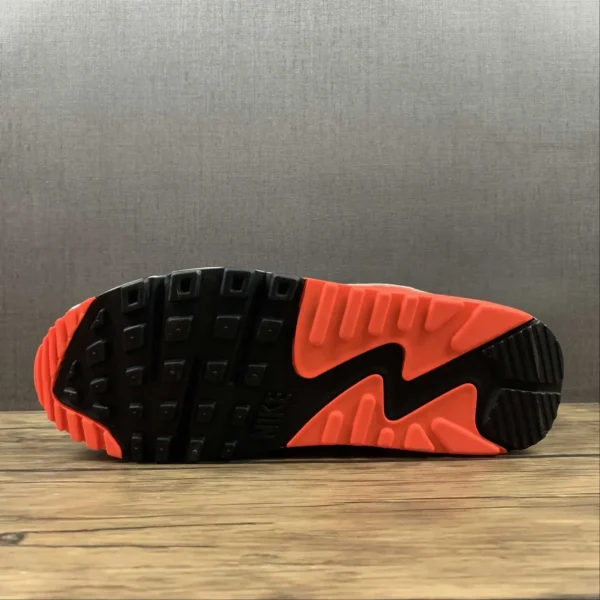 Air-Max-90-Hyper-Orange-2.webp Air Max 90 Hyper Orange