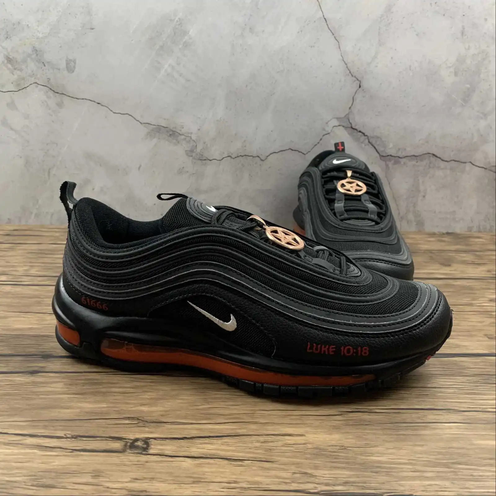 Air Max 97 Crucifix - Imagen 3