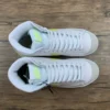 Blazer-Classic-Yellow-6.webp Blazer Classic Yellow