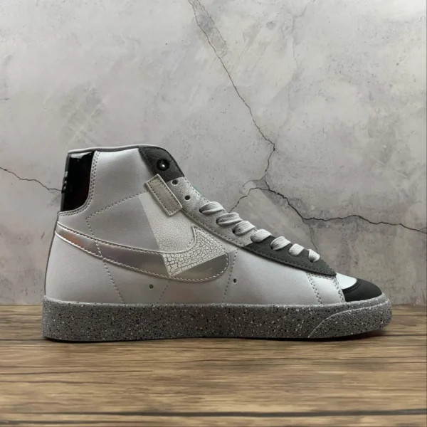 Blazer-Exclusive-3-1.webp Blazer Exclusive