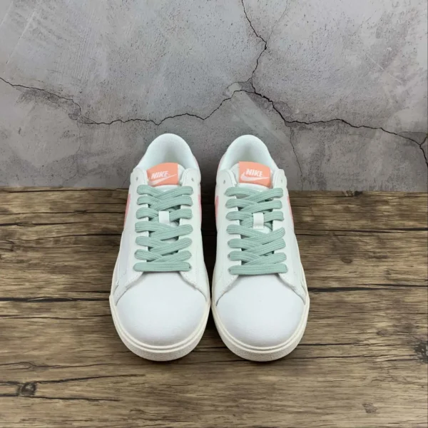 Blazer-Low-Pink-Green-3.webp Blazer Low Pink Green