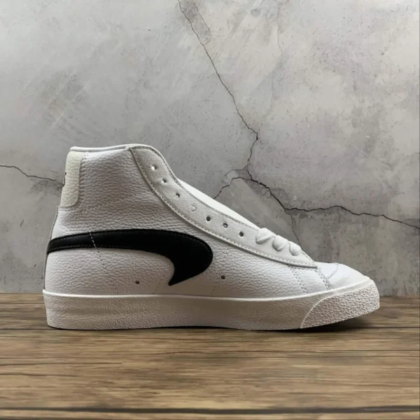 Blazer-Upside-Now-3.webp Blazer Upside Now