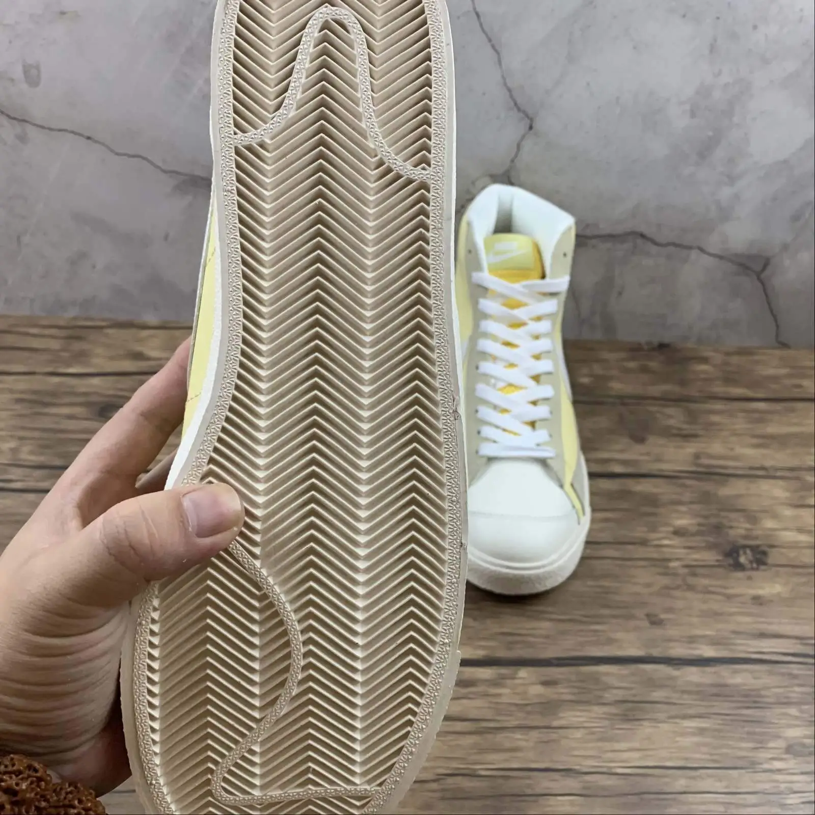 Blazer Yellow Classic - Imagen 11