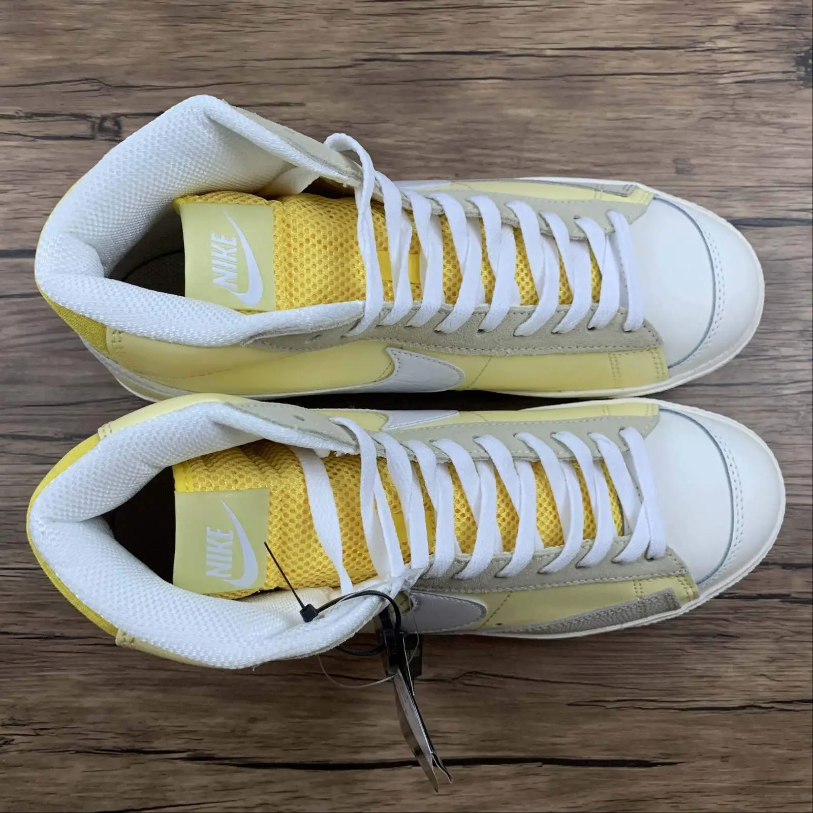 Blazer Yellow Classic - Imagen 5