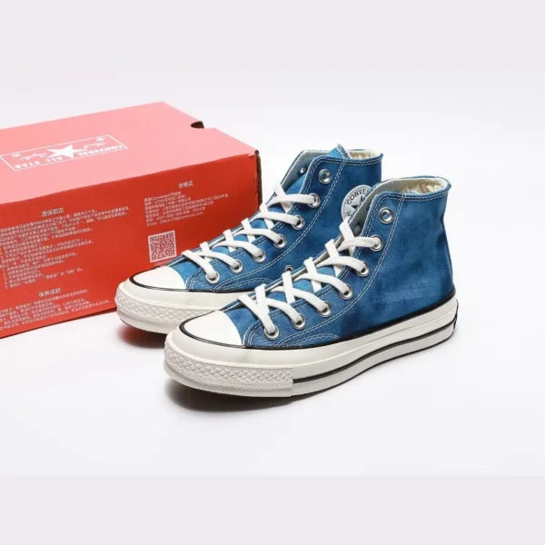 CONV3RS3-BLUE-SHARK1-1.webp CONV3RS3 BLUE SHARK