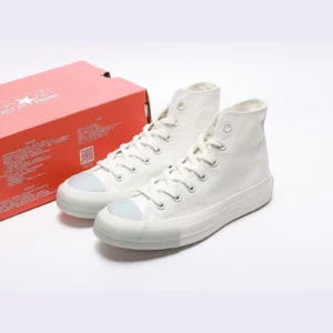 CONV3RS3-Chuck-Taylor-All-Star-1970s-HiBeigeLight-Blue1-1.webp CONV3RS3 Chuck Taylor All Star 1970s HiBeigeLight Blue