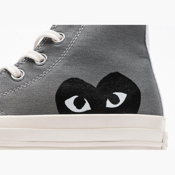 CONV3RS3-GREY-HEART2.jpg CONV3RS3 GREY HEART
