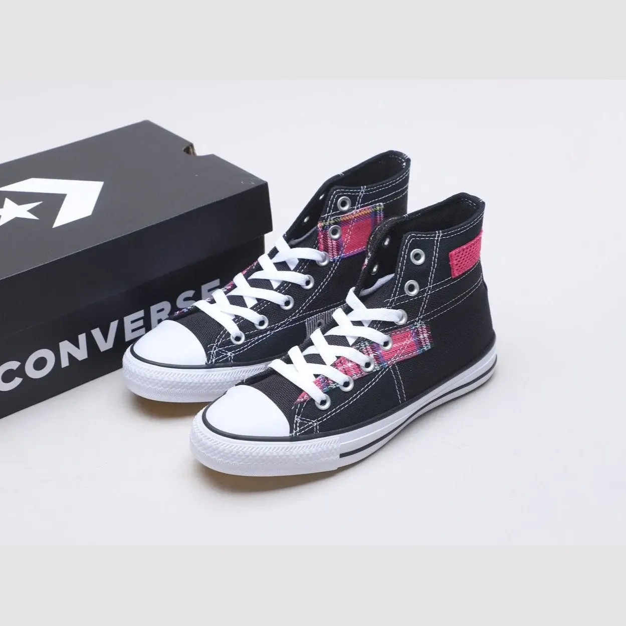 CONV3RS3 PUNK