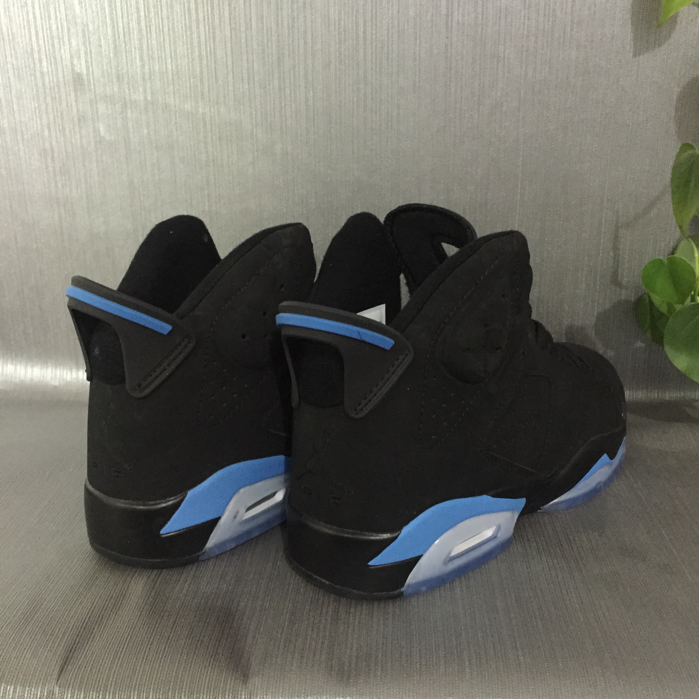 AJ6 generation black Karan - Imagen 2