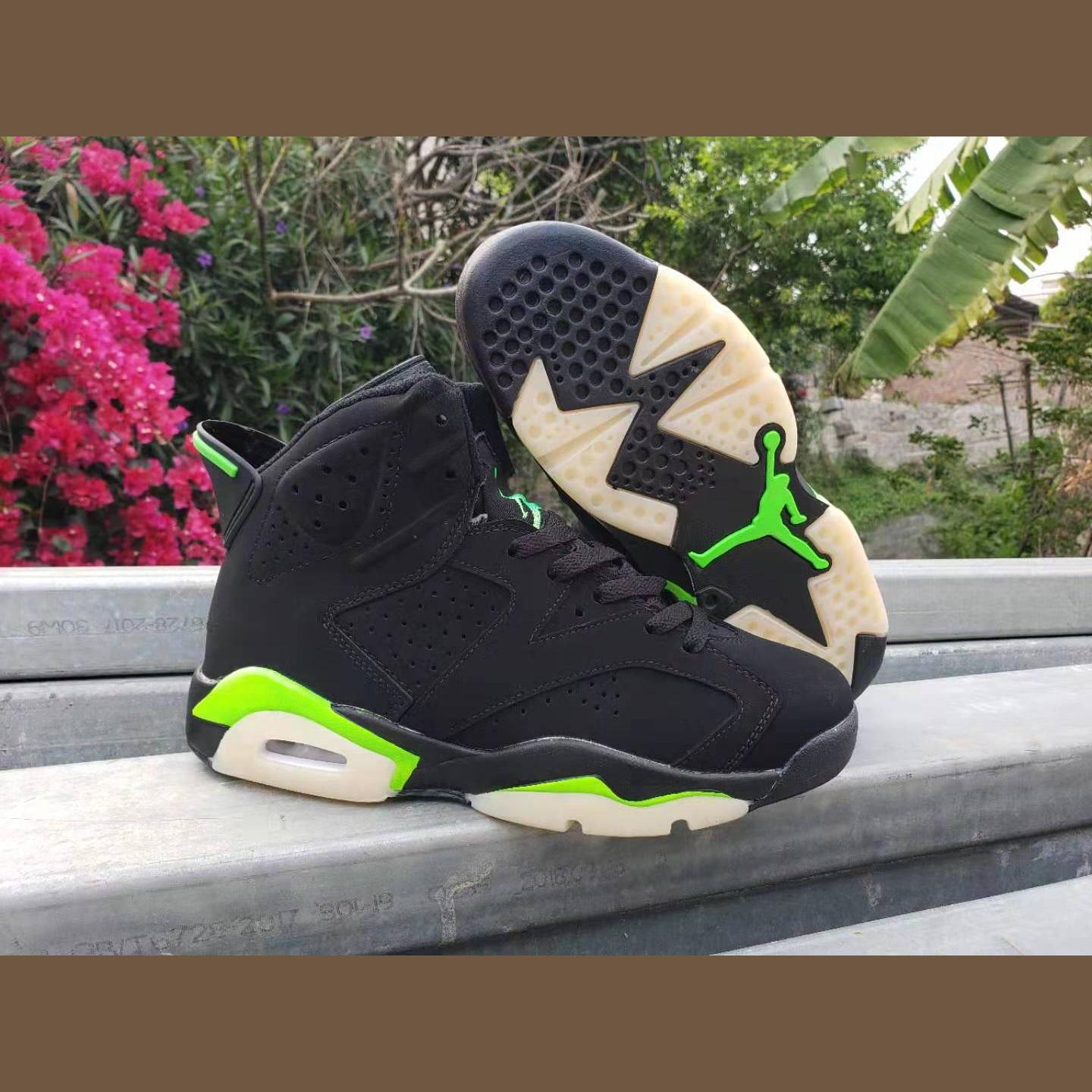 AJ6 generation of black and green - Imagen 3