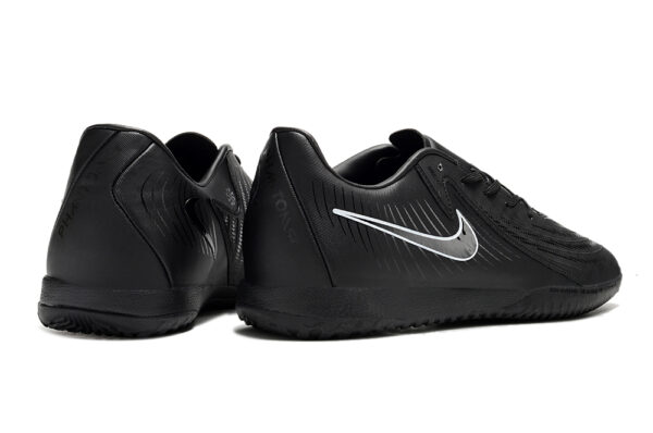 Luna-Negras-3.jpg Nike Phantom GX II- Negro